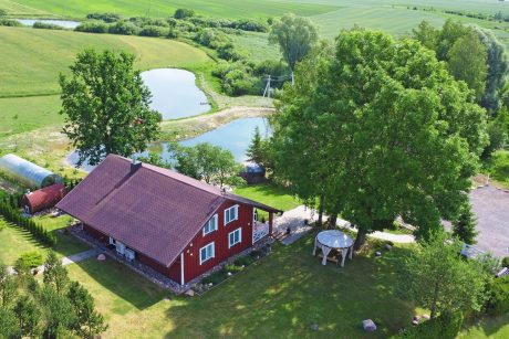 Sodyba "Ponstubė" šventėms bei poilsiui: pirtis, kubilas, banketų salė 